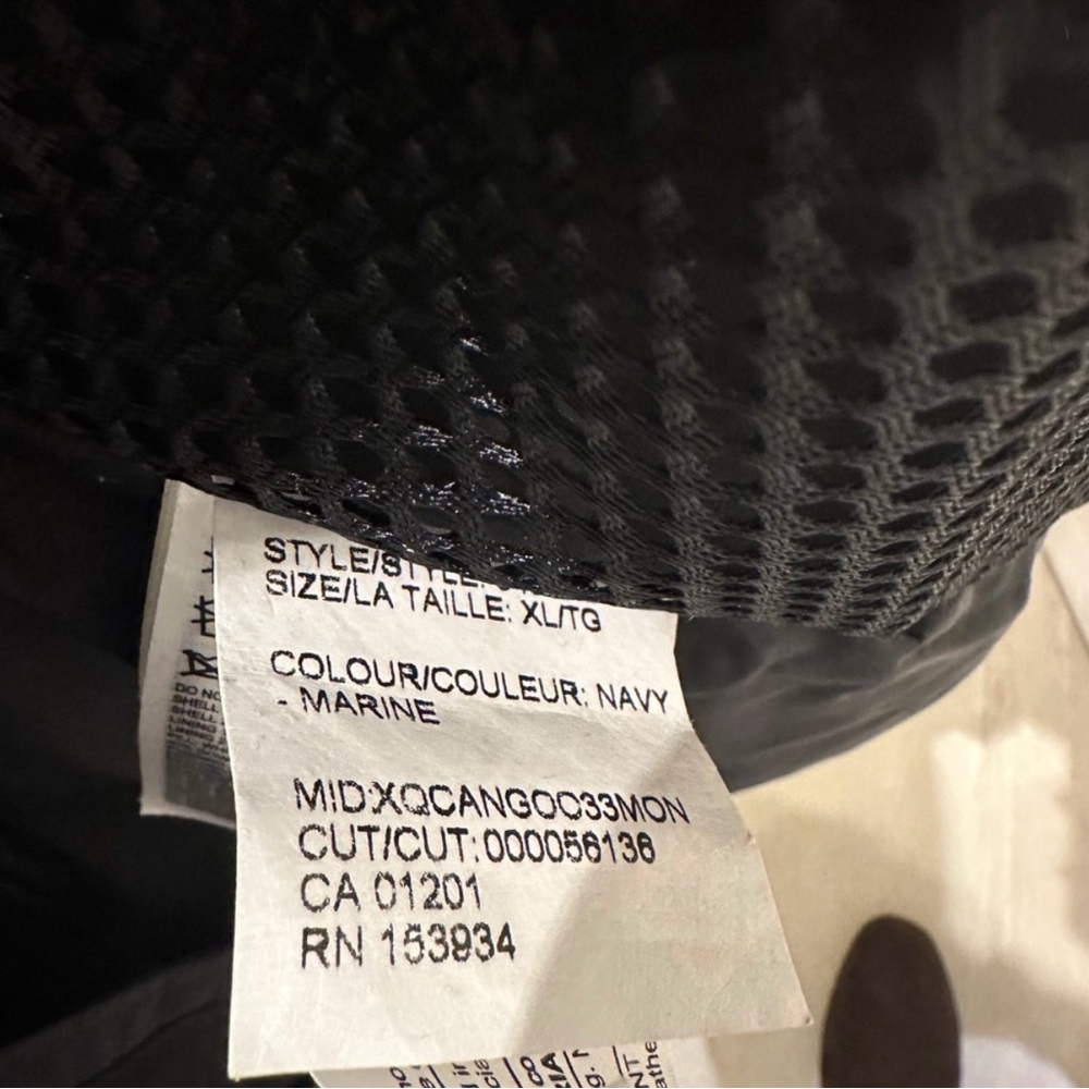 Canada Goose Black Label Parka - Picture 14 of 16